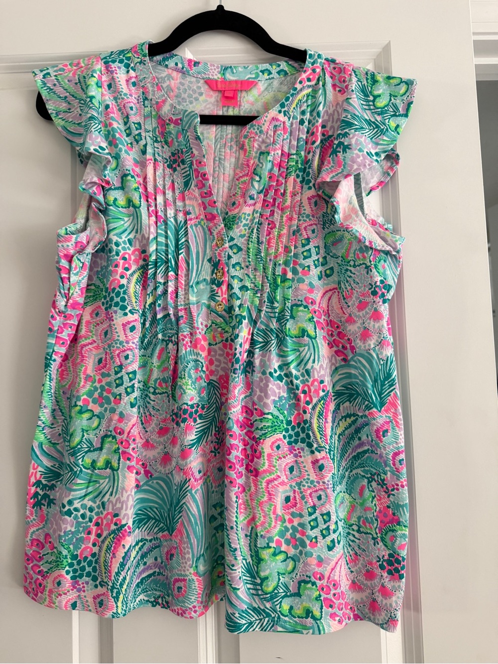 Lilly Pulitzer women’s Pink, Teal & Green Tropical Flutter Sleeve Top
